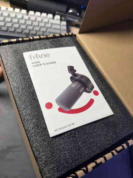 السلام عليكم شباب مايك للبيع سعره ٥٠ الف 
مكاني بغداد حي الجهاد
رقمي ***********
