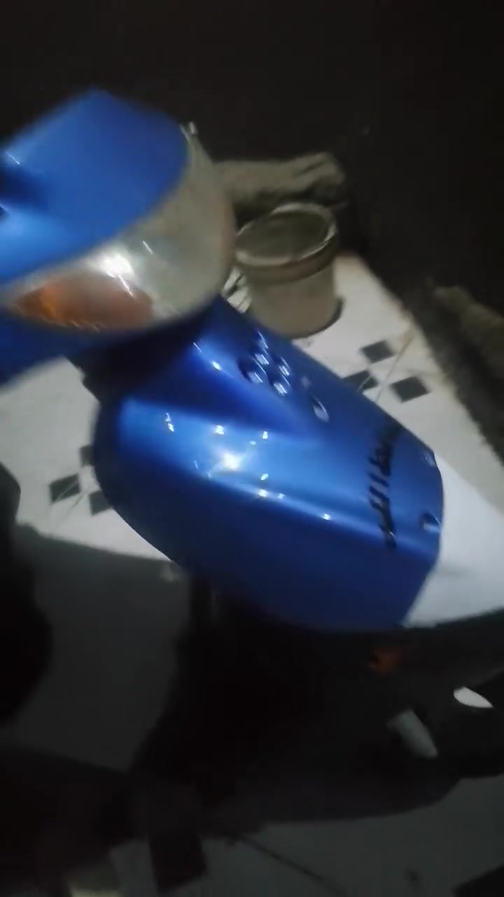 سلام عليكم دراجه للبيع كلشي شغال سلف هندر لايت بك لايت
250 وبيه مجال


**إذا كنت صاحب هذا الإعلان وتريد حذفه لأي سبب، رجاءا أرسل رسالة إلى الدعم الفني**