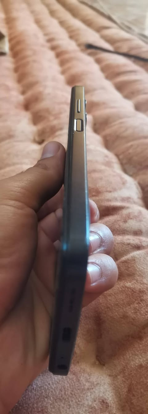 السلام عليكم
انفنكس هوت 30i
بي شاشة بيها فطور مثل ما موضح بالصور الباقي كله مكفول
ذاكرة ١٢٨
رام ٤+٤
سعر ٤٥ و بي مجال بسيط


**إذا كنت صاحب هذا الإعلان وتريد حذفه لأي سبب، رجاءا أرسل رسالة إلى الدعم الفني**