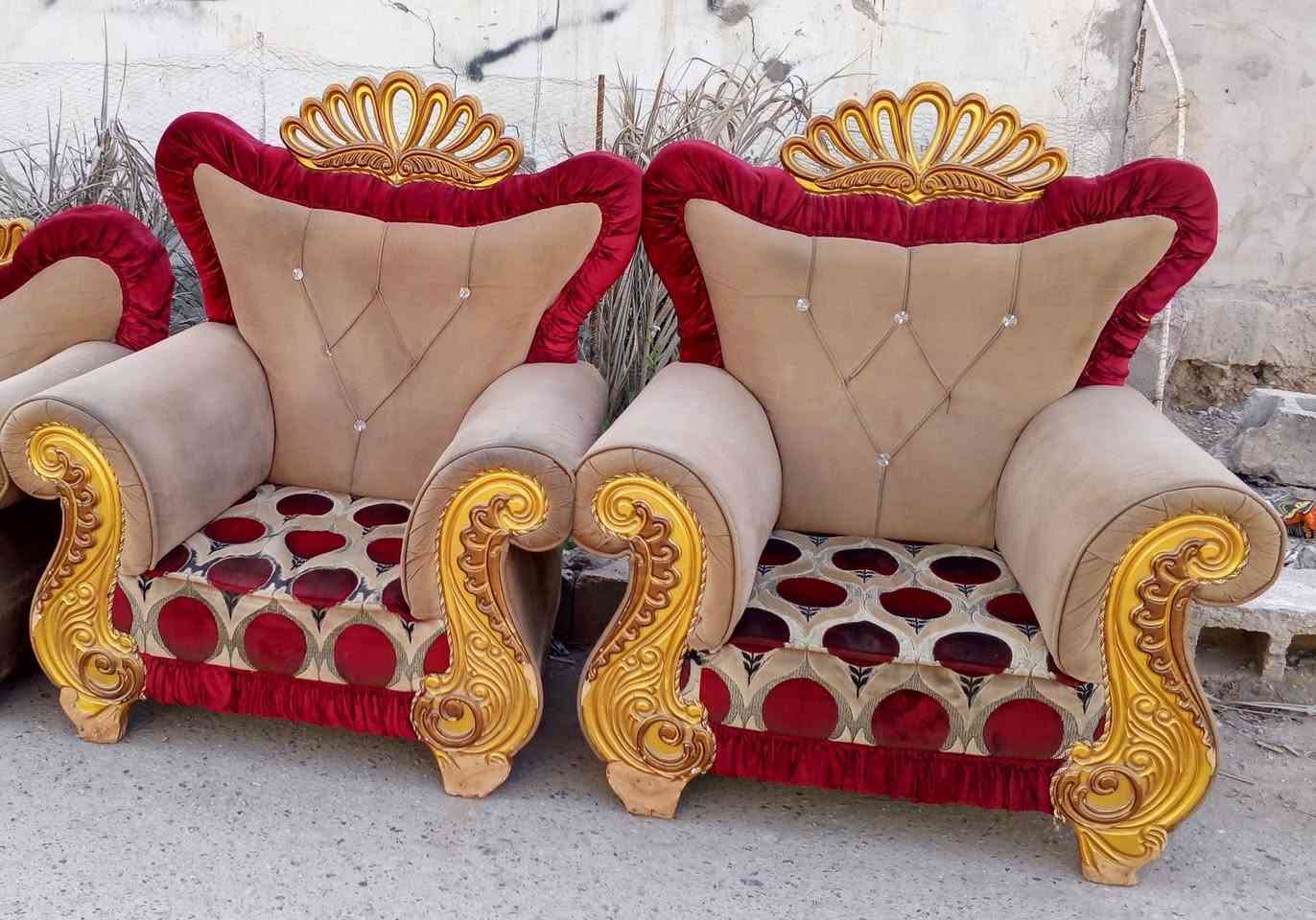 ⚜️ تخم  10  مقاعد تفصال
⚜️ كلش نضيف 

⚜️ المكان حصوه حي عداي

⚜️ للاسفسار الاتصال ***********
