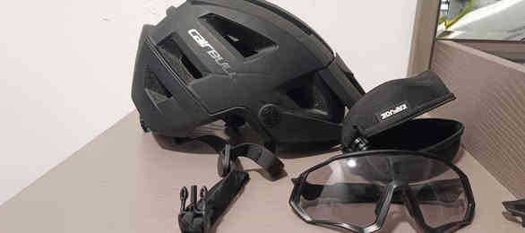 متوفر نضاره scyin تفاعليه مع ضوء الشمس وخوذه اصليه قياس M/L
سعرهن ٣٠ مع التوصيل واذا قطعه وحده ١٥ الف مكاني كرخ ***********
