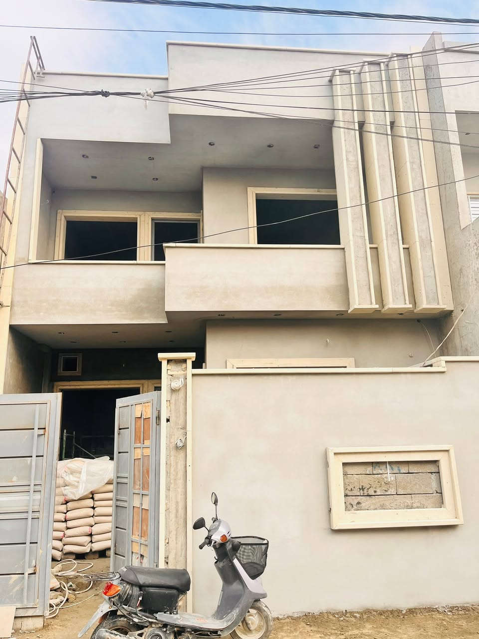 لباخ سمنت شغل درجه اولى  عمل داخل الموصل فقط  للتواصل —***********
