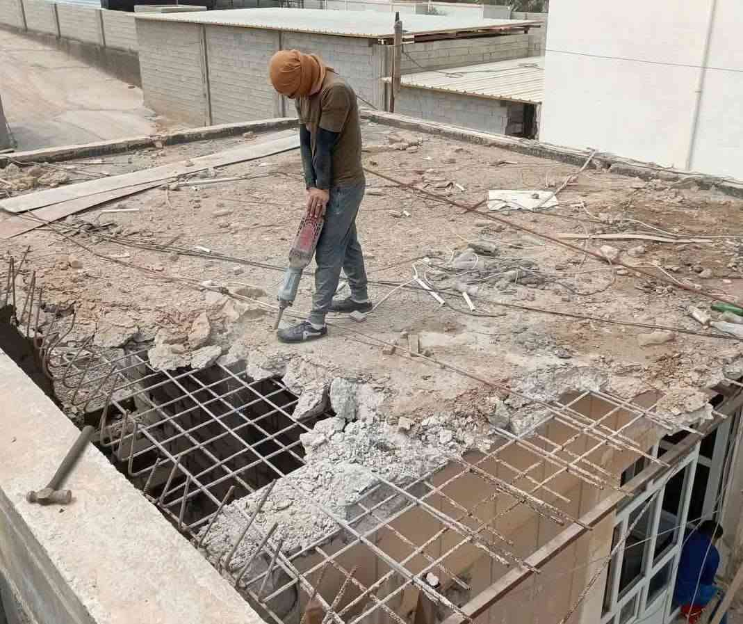 سلام عليكم لعنده تفليش تنكير وقلع ارضيه وقطع ‏بيت‪***********‬‏ يتصل عله هذا الرقم بي وتساب
