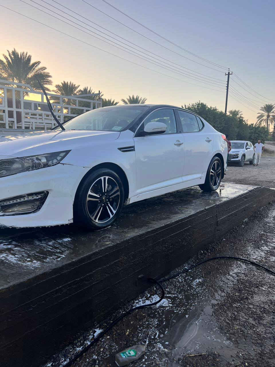 للبيع اوبتما موديل 11 خليجي رقم بغداد انكليزي محرك 2400دوش المرغوب. فول مواصفات السياره كلش حلوه ومرتبه وما متعوبه مال بيت وشرط التحويل.السياره مكفوله من صبغ وتبديل وضربه.ماعدا بيه قطع بارد فقط..
"مواصفاته"
* بصمه تشغيل+بصمه ابواب+تحكمات استيرن+ بنورامه طگتين+اشاير بالمري +مري شفط+تبريد ابيانو+تبريد قطعتين+شاشه وكامره وحساسات خلفيه+كشنات تحكم كهربائي.."السياره شادله 4تواير جدد .صدر امامي وخلفي جديد محرك مفتوح لاتبخير ولا تنقيص."السعر 118$وبيه مجال قليل مكاني بغداد التاجي.الاستفسار📞الكورك*********** الاثير+***********
