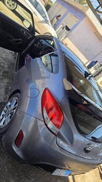 شباب.. ​للبيع  عندي هيونداي فيلوستر (Hyundai Veloster) موديل 2016، الس...