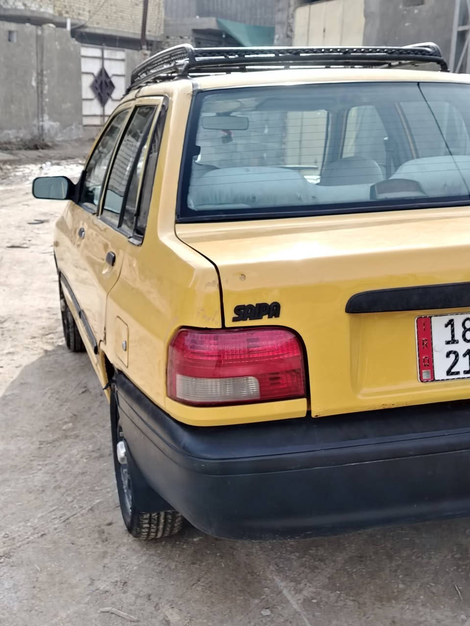 سلام عليكم سايبه مديل 12 رقم بابل انكليزي  مصفره هيه وغرمات شرط قد مرور سعر 30 
***********
