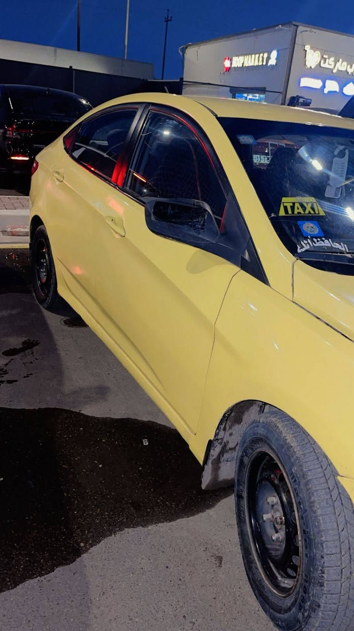 السلام عليكم اكسنت وارد امريكي موديل 12
حادث بنيد فقط مصلح نفسة السيارة خير من الله جاهزة نقصها بس تبريد للاستفسار اكثر اتصل بلرقم 
***********
مكان السيارة بغداد الكرخ
