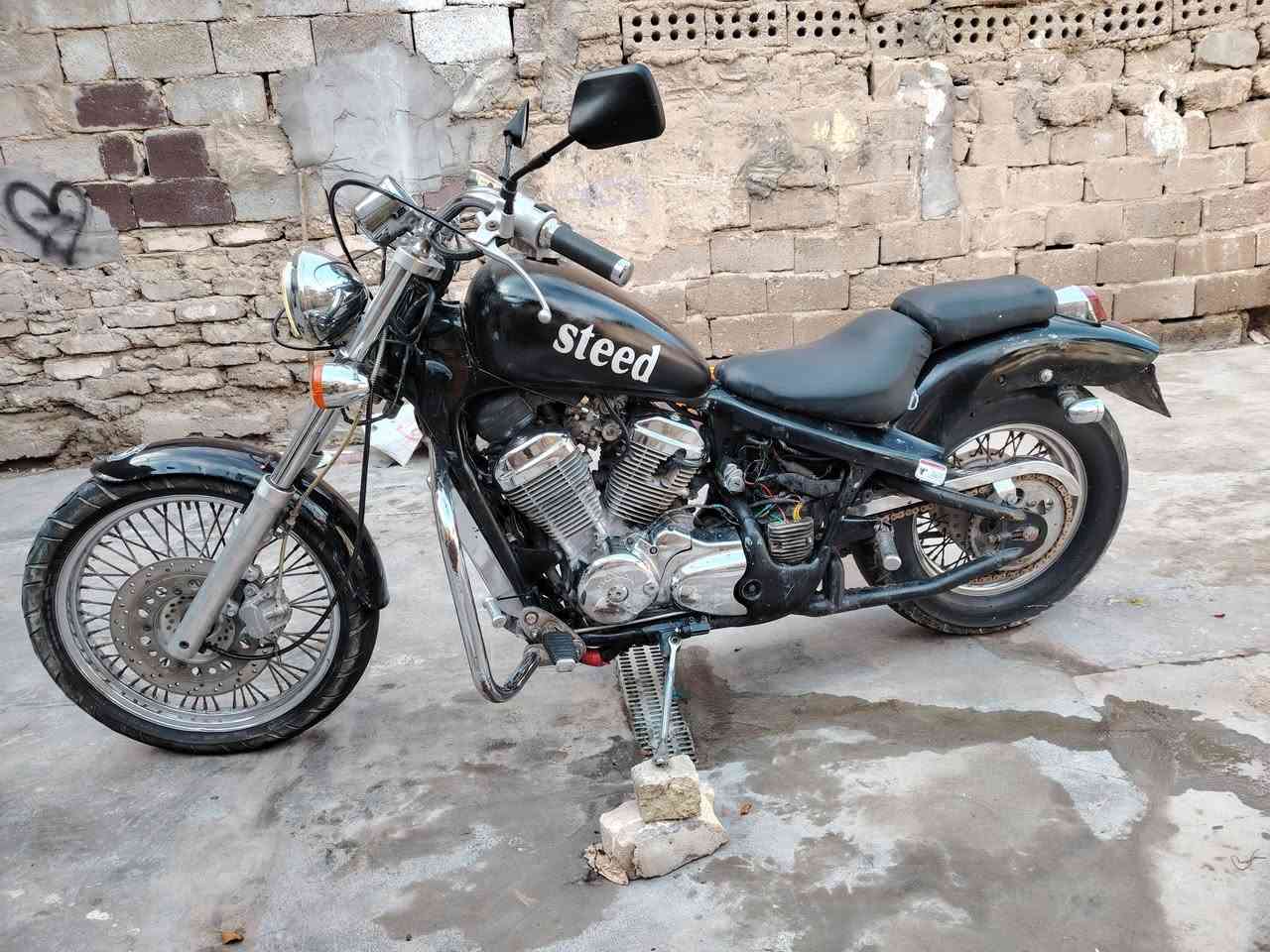 السلام عليكم
هوندا ستد ٤٠٠ للبيع كفالة كير ومحرك 
بيها كم نقص خارجي السعر ١١٠٠ قفل رجاء مو شراي لا تشلع كلبي.. مكانها كربلاء 
*********** واتس
