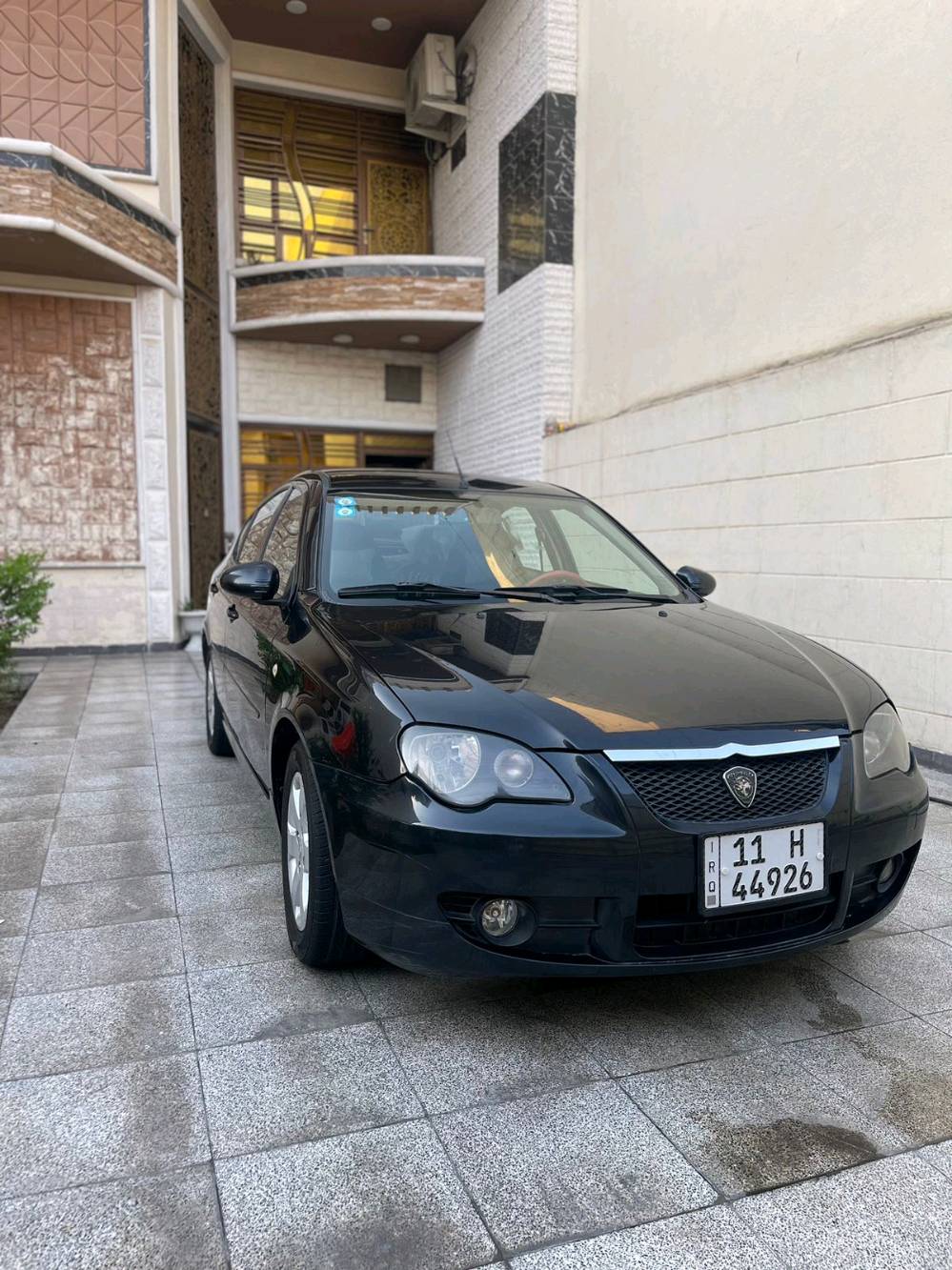بروتون جين 2موديل 16 ماشيه 100 ألف بدون ضربه أو صبغ أو جراد السعر 80وبيها مجال والسونار مرفق بلصور للاستفسار خاص أو الاتصال ***********