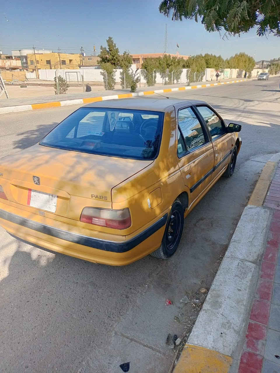 بيجو بارص للبيع موديل 15 رقم بغداد راعيها ابغداد سنويتها 26 شهر الخامس سيارة صافية من محرك من كلشي 
السعر 49 
 كربلاء / الحر 
***********
متواجد خاص
