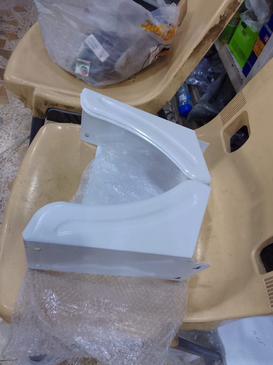 السلام عليكم
يوجد كافه ادوات الستوته+بوكسر+دايوان+ايراني+TVS
لدينا خدمت توصيل كافه محافضات العراق 
واتساب تيليجرام ***********
