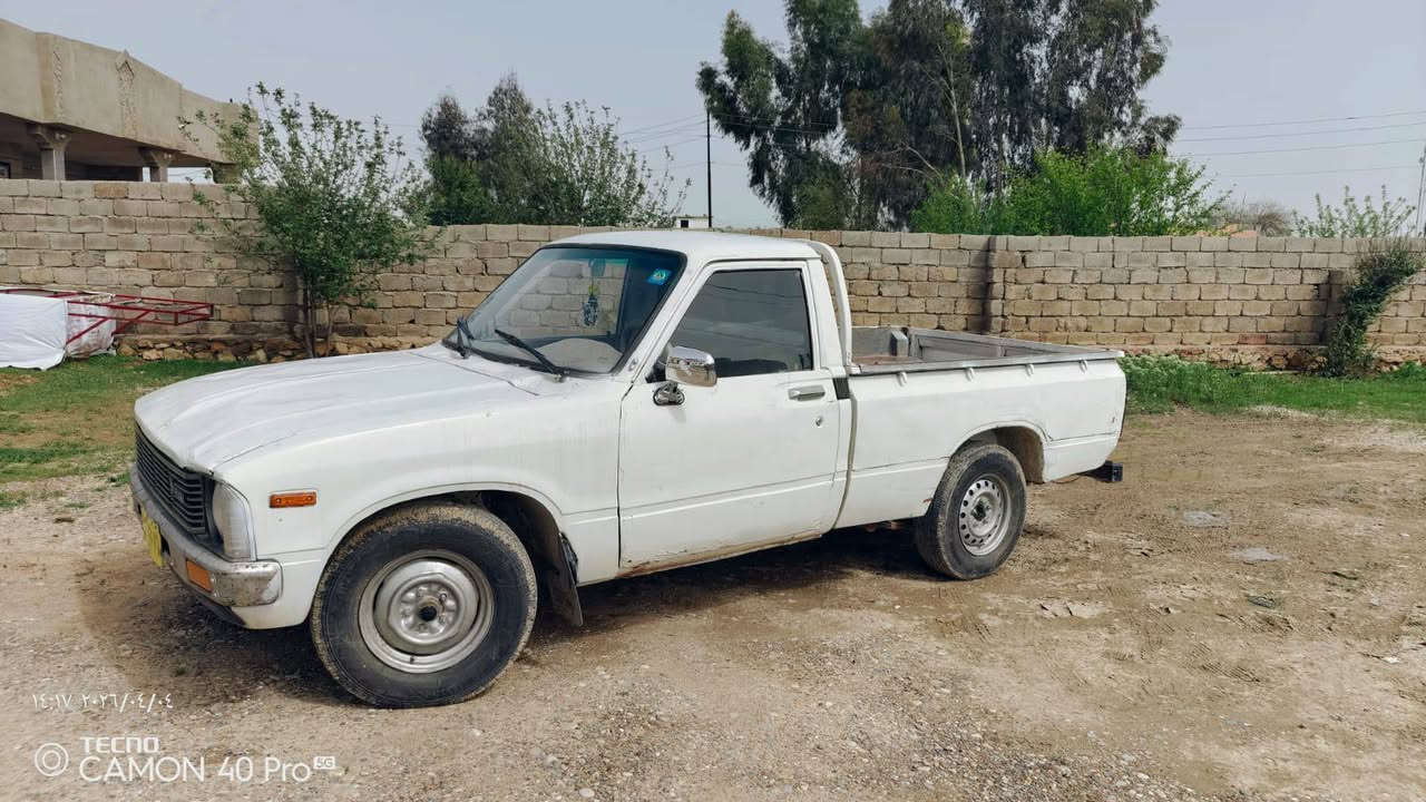 السلام عليكم 
بيكم 1980 
رقم نينوى مسطرة بأسمي 
اني الشرعي  سنويه الى 2031
مكينه معمر رايمن جديد 
طخم تاير نظيف
كير مكينه شاصي شرط 
كابون بانزين 
شاصي نظيف جدا 
سياره جاهزه
سعر 34 بي مجال 
عنواني 
الـڪسك /
***********
***********
