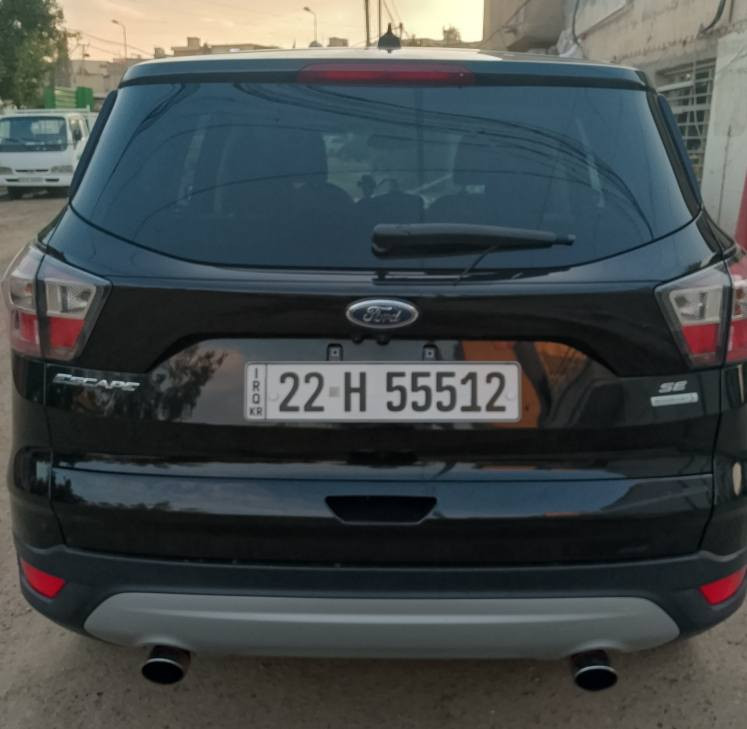 سلام عليكم
سياره فورت سكيب موديل ( 2017 ) للبيع 
١ـ محرك ( ٢٠٠٠ ) تيربو كير مكينة شرط 
٢- فول مواصفات وارد خليجي تحكم ستيرن جهتين كشن كهرباء تبريد تدفئه 
٣- كلشي بل سياره سليم وشغالة واي نقص مابيها
تبريد قطعتين سلايت روف كامل قماره 
٥- سياره باسمي تحويل ثاني يوم 
سيارة خير من الله واقتصادية بل صرف 
ضرر السياره صبغ بنيد فقد قطعه وحده يعني 
مكان السيارة بغداد زيونة وهذه رقمي واني خادم 
( *********** )
٩- سعر السياره ( 120 ) وبيها مجال واذا اكو مراوس هم يرهم 
وبيها مواصفات بعد هوايه
