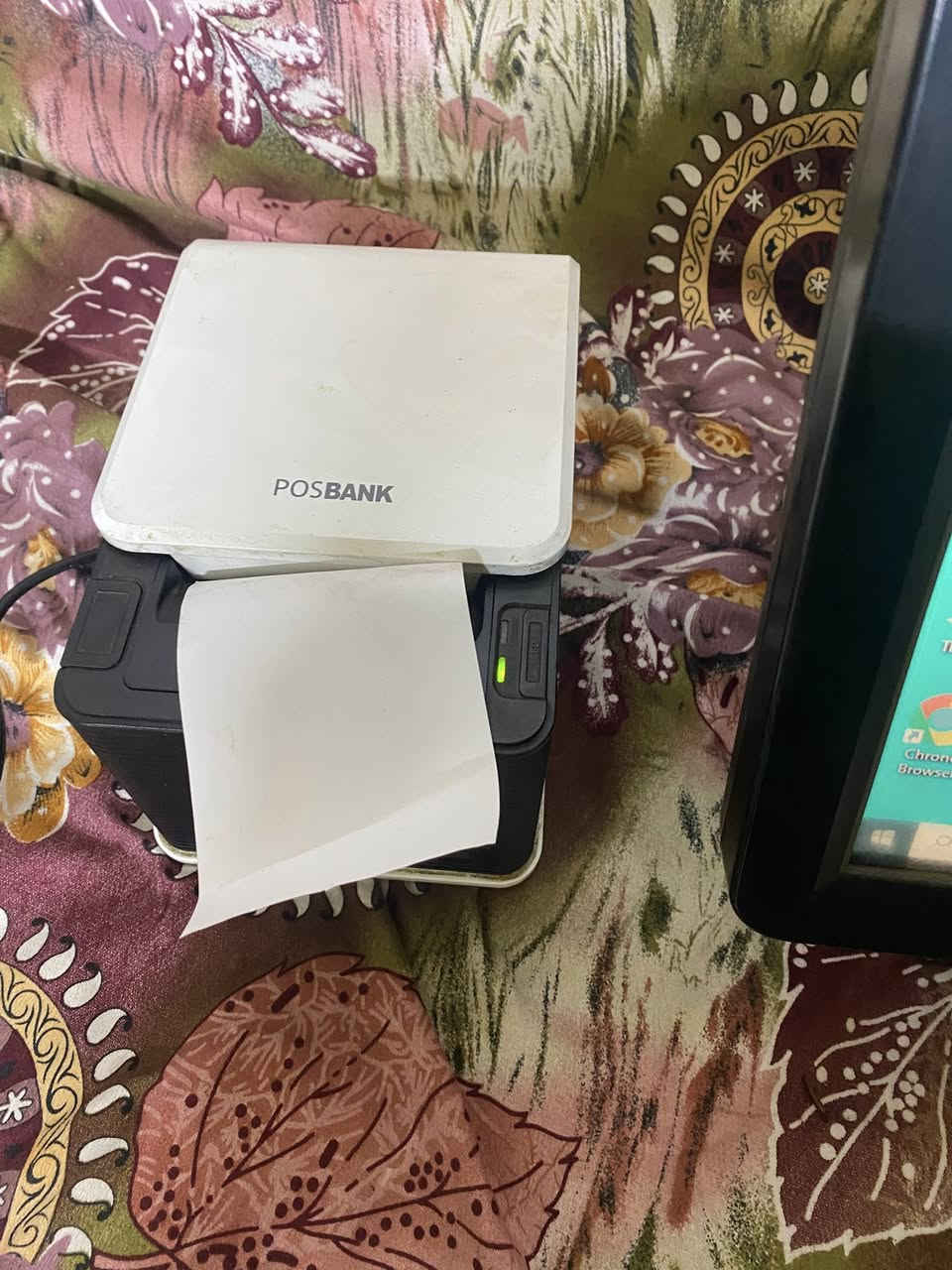 كاشير وندوز 10
وي الطابعه 
السعر 250
توصيل موجود
***********
