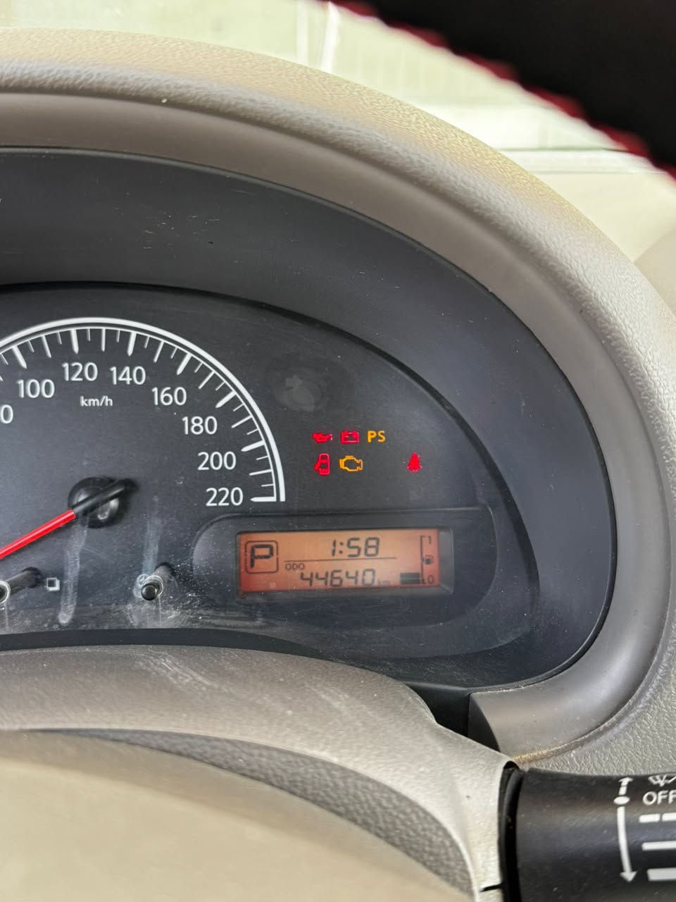 ‏سلام عليكم
‏سيارة سني للبيع موديل 24 هندي سيارة نظيفة كفالة عامة ما عدا جاملغ بإصبعين بارد وطخ بالدواسة فقط هاي الموضحة بالصورة سعره للاستفسار اتصال على الرقم ***********
