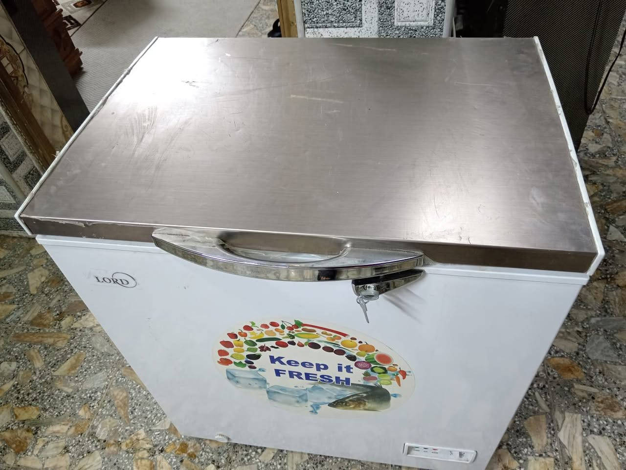 سلام عليكم تخم زان 10 مقاعد معه طبلاته اخو الجديد جزامه مجمد جديد طبلات سيت غراض جدد مكان مدينه الصدر ***********
