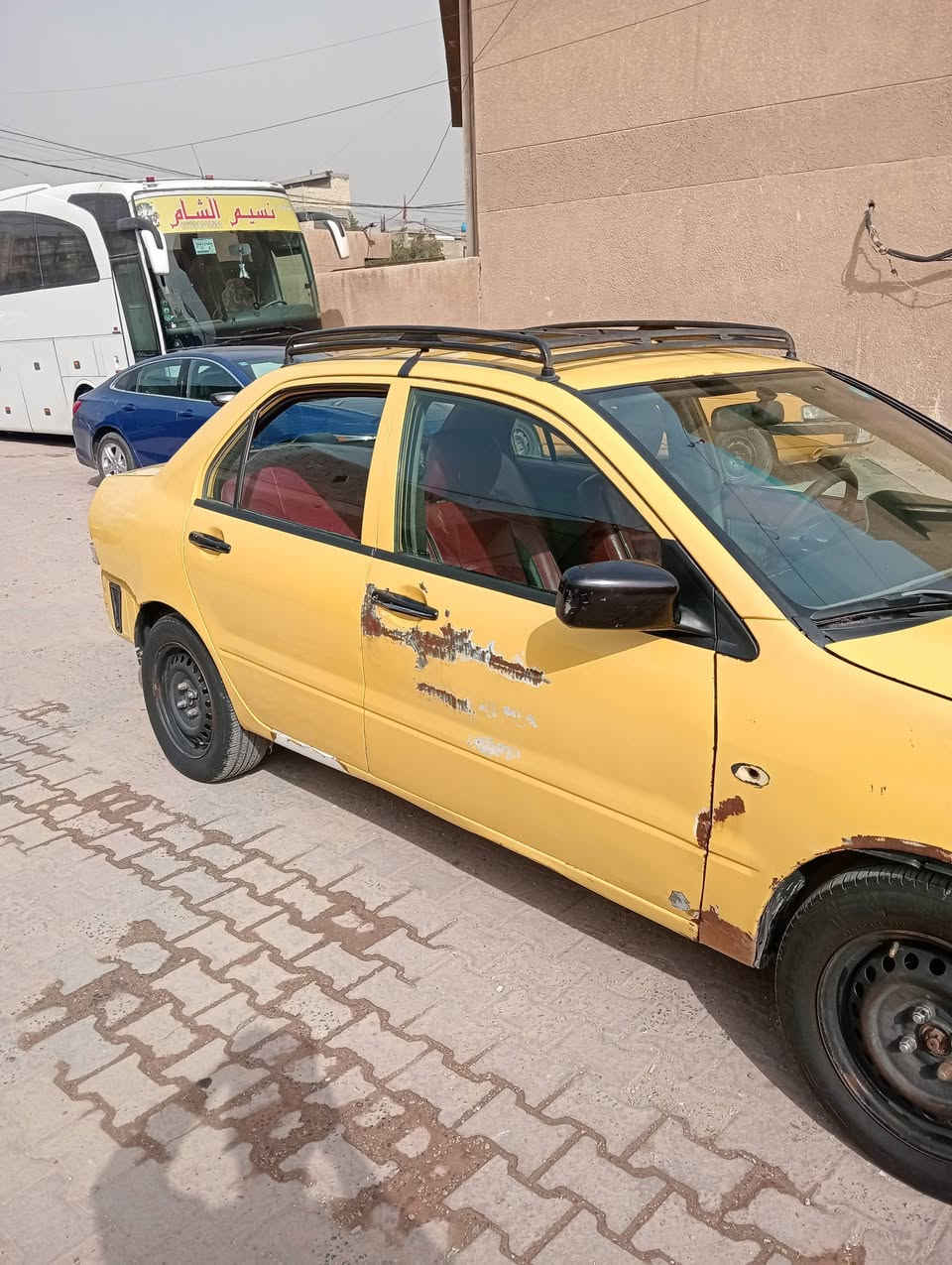 لانسر ٢٠١٠ كير عادي
مصفره هيئه وغرامات مثل ماموضح بالصور عوزها بعض الترتيب

 محرك  2000 تبريد تدفئة مكانهة بغداد مدينة الصدر سعر ب65 وبيه مجال
رقم  ***********
