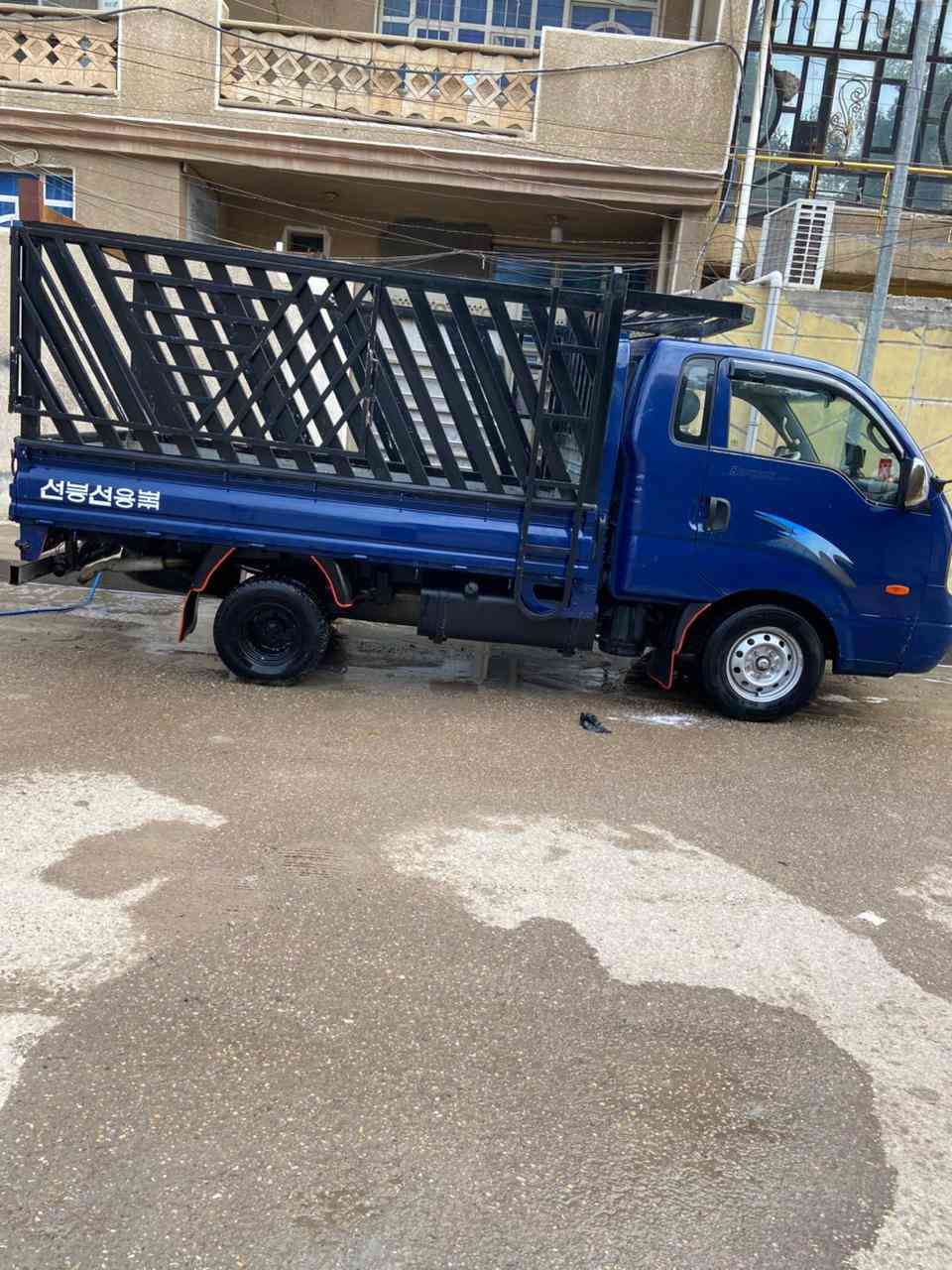 السلام عليكم (( مكلف بالنشر ))
كيا حمل للبيع السيارة موديل ٢٠٠٨  صدر جديد/ تخم تاير خلفي/ تبريد عاطل/ مكينة مسكر 3000 /  السعر 110$ ___ لأي تفاصيل هذا رقم صاحب السيارة  ( *********** ) محمد ابو عبدالله
