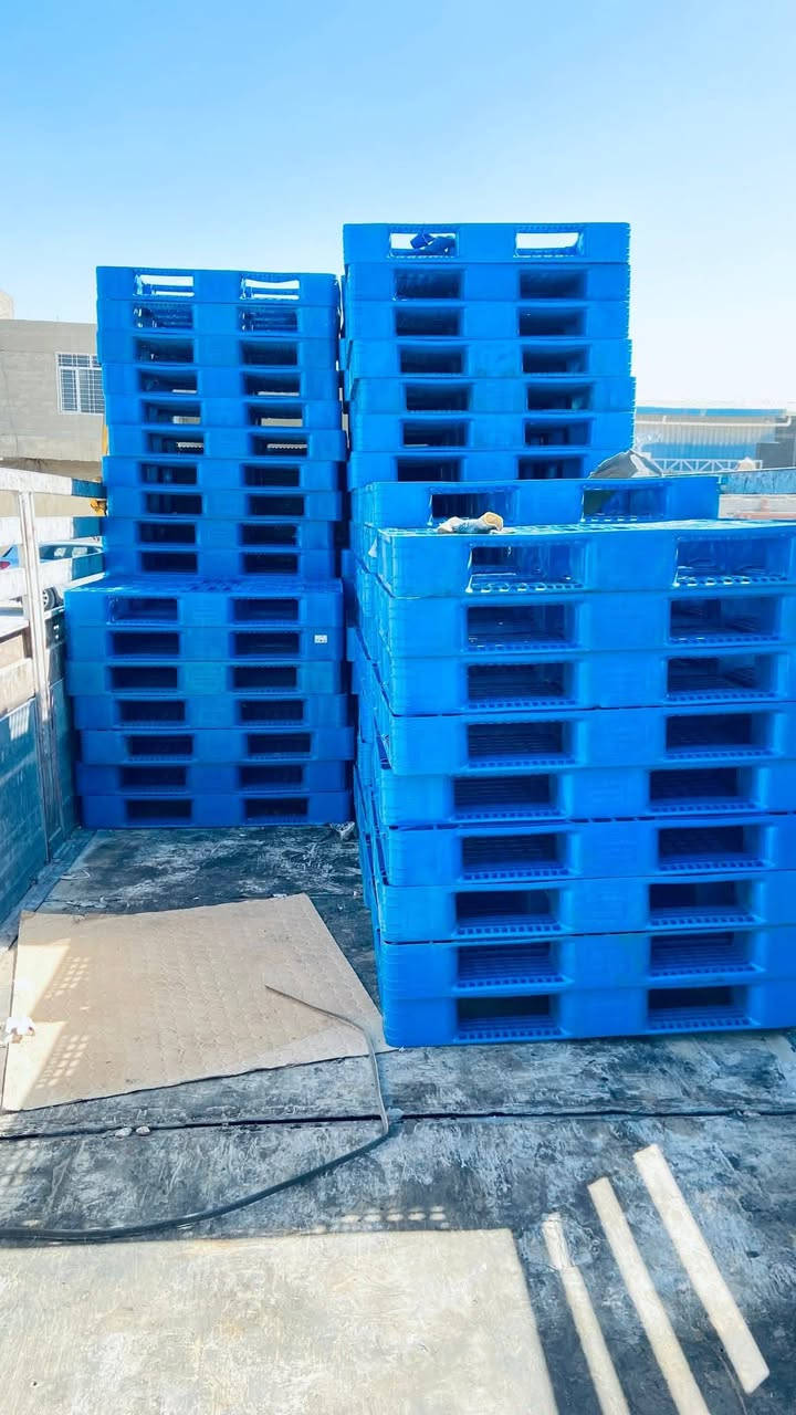 السلام عليكم ورحمة الله 
براميل سوبر قبق جبير ٢٥٠لتر شرط نضيف 
براميل قبقين ٢٥٠لتر  شرط نضيف
سكيب بلاستك ١٠٠في ١٢٠مكاني بابل مركز المدينة  ***********
