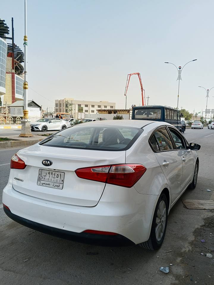 للبيع كيا سيراتو 2014 وارد خليجي مكفولة من الصبغ والتبديل السيارة جديدة استخدام شخصي محرك مامفتوح كير وحدادية وتخم تاير وتبريد كله جاهز مابيها نقص مكانها بالناصرية السعر 128 الشراي يتصل وبخدمته /
*********** ناصرية, ذي قار
