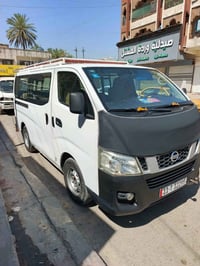 نيسان زعره موديل 2014  رقم بغداد نكليزي مكفوله من لضربه ولصبغ مكينه گي...