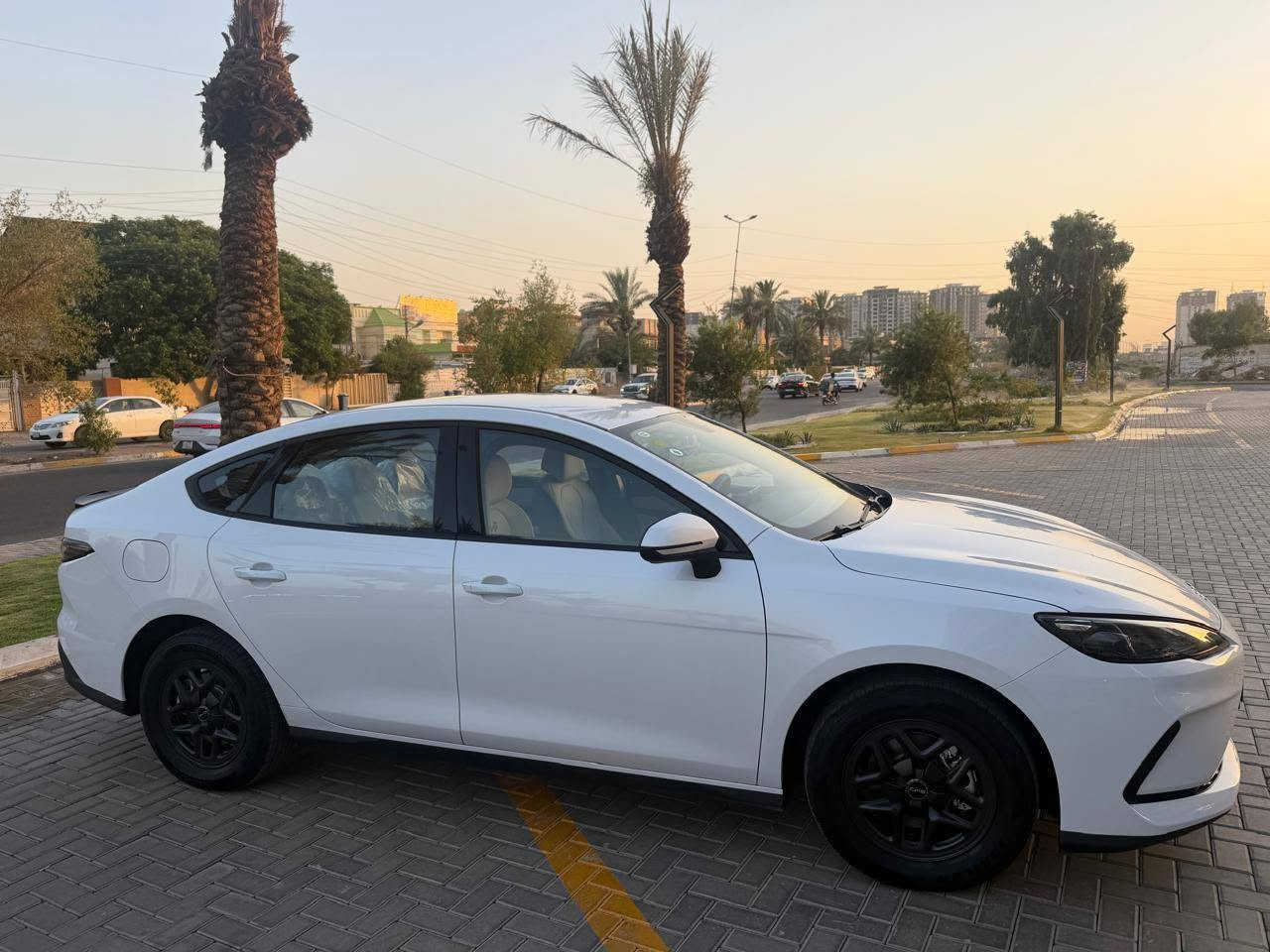 بي واي دي سيل فايف ماشيه 1000
سياره جديده للبيع بسعر معقول ابيع
مكاني بغداد حي الجهاد
كامله كل غراض الشركه بيه..
***********

