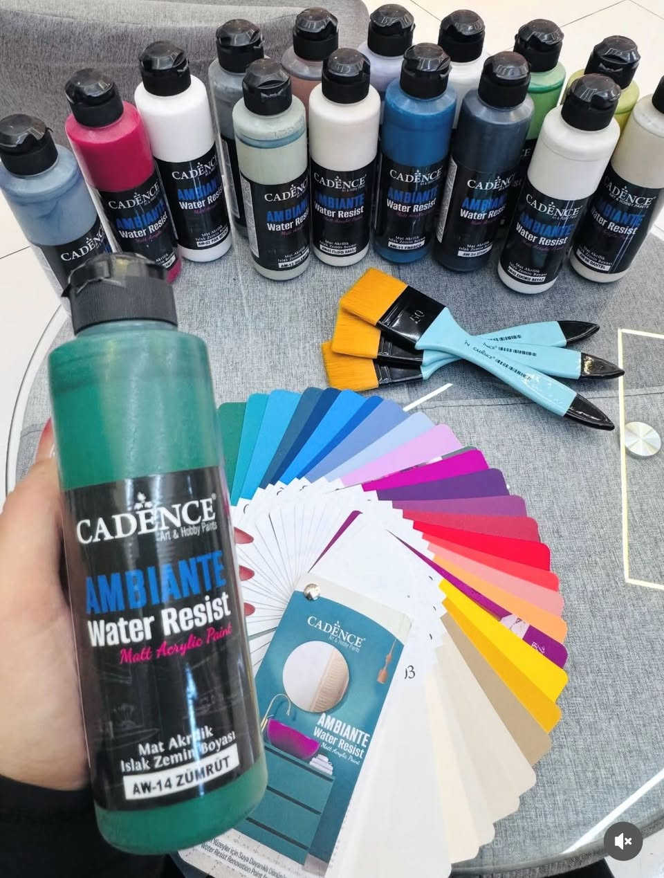 ⁨ ⁨ ماتحتاج صباغ.. سوي بيدك
اليوم صار تكدر تغير الوان سيراميك المطبخ او الحمام 
او تصبغ كاونتر القديم او المرمر الي لونه تغير
بيدك وبكل سهولة وسلاسة
كادينس الاسهل والاقوى 
متوفرة باكثر من 50 درجة لونية
والاحلى شنو؟ الصبغ يكون قابل للغسل والمسح والتنظيف
وبدون رائحة نهائياً 
تكدر تصبغ بي كل الاسطح الي ماعجبك لونها 
(سيراميك، زجاج، مرمر، المنيوم، خشب، كرانيت، بورسلاين، وكل الاسطح الناعمة) 
طلاء كادينس التركي 
سهولة، قوة، ضمان 🔥🔥
#سويها_بنفسك 
تكدر تطلب المنتج من صفحاتنا التالية:⁩

انستكرام : ‬‬ fawori_1
‬ 
فيس بوك : اصباغ فاوري فرع الفضليه
 
واتساب : ***********
