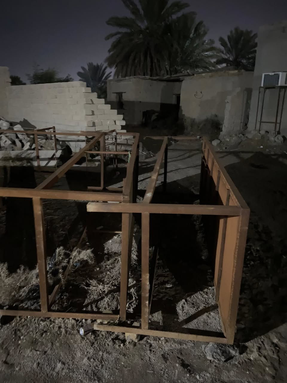 4 ميوزه للبيع الطول 3 متار. تفصال درجه أوله  حديد الثقيل ب450 وبيهن مجال ***********
