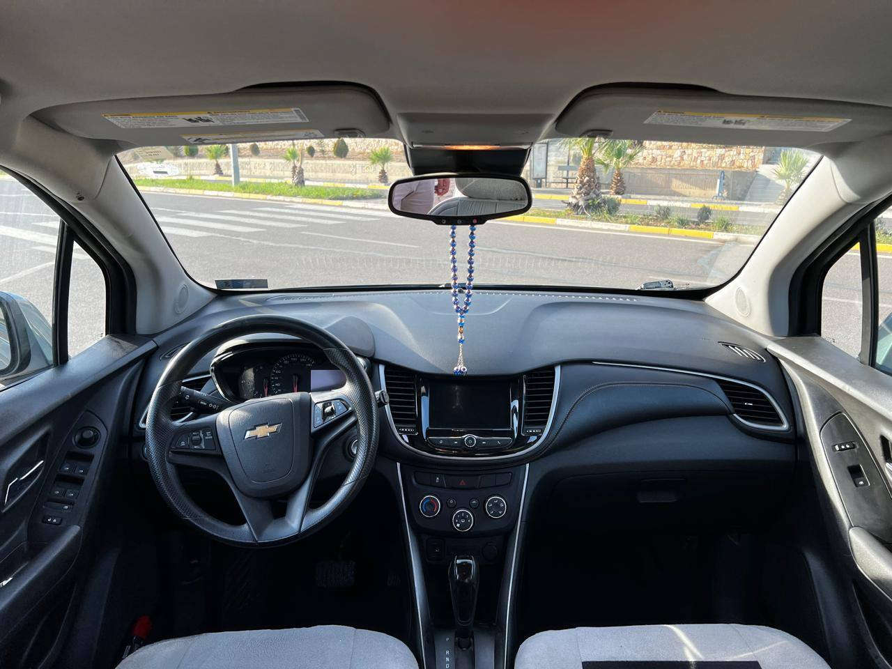 مۆدیل ٢٠٢٠
سەنەوی تاكو ٢٠٢٩
سبوغ سێ پارچەی پێشی بێ ناو گرتن ئێڕباك نەتەقیوە بیلادە  مەكینە ١٤ تۆڕبۆ  بە شەرت 
گێڕ و مەكینە بە شەرت نەكراوەتەوە 
*********** واتساب
