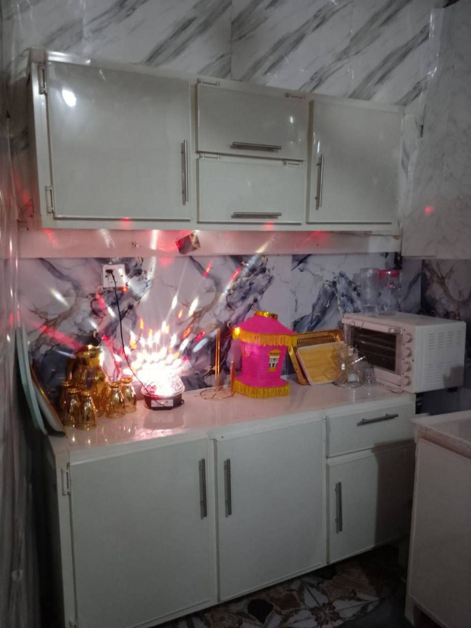 #كاونتر_متر_ونص_كامل
مع سنك مرمري
السعر 200 فقط


**إذا كنت صاحب هذا الإعلان وتريد حذفه لأي سبب، رجاءا أرسل رسالة إلى الدعم الفني**