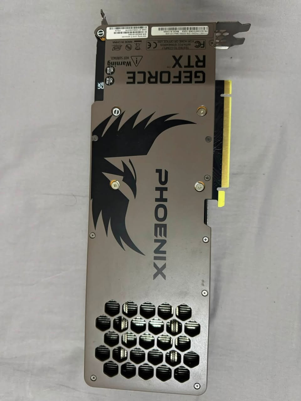 السلام عليكم
كارت RTX 3080 ti 12gb جداً نظيف مستعمل شي قليل 
كارتونته موجودة السعر 675 الف ***********
