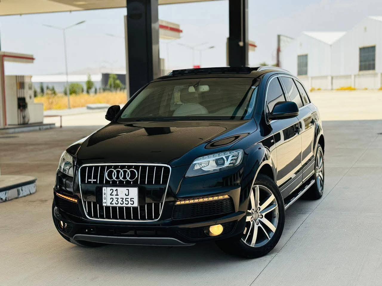 اودي Q7 S-line Quattro 2012 فول مواصفات ١/١
مواصفات خليجي وكالة شريكة سردار ضمان دولي
لون اسود
محرك سته سلندر V6 3.0L سوپه ر چارچ محرك بنزين
گير و محرك بشرط   خلل مابي
ماشية 99 ميل حقيقى
سيارة حيل حيلوة جديد ماشالله
(( بيها نص بنيد مصبوغ )) بدون دواخل و بدون أيرباگ
سيارة كل على وضع بيلادي 

مواصفات
{ بصمة - پانوراما - داخل اصفر - صندوق شفت - ٣ پردة - ماوس - ٧ راكب - كشنات جلد - كشنات كهربا - سيدي بوكس - تبريد مركزي - كاميرا - حساس خلفي و امامي - لايت ليد - ڤوليوم - تحديد سورعه - وبعد )
اربع تايرات و ويل بيلادي جديد
سنوي و رقم و ههزة كل جديد
تحويل غرامة بشرط سنوي بأسمي
سيارة شرط بدون اى نواقص گير و محريك و حدادي و كهربائيات كولها بشرط
مكان: ديالى بعقوبة             
  
هاتف: *********** /// ***********
