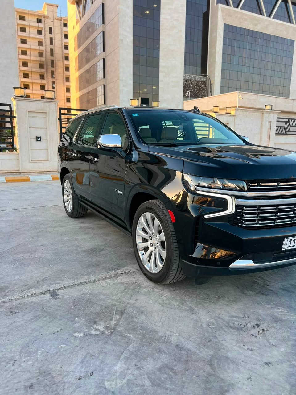 تاهو  برايمر وكالة المنصور
موديل 2022

مغلفة PPF اصلي 

رقم بغداد تحويل مباشر ✔️

كفاله بدون صبغ فقط بارد بالجاملغ الامامي 
رصعات خفيفه جداً بعض المكانات 

فول مواصفات معروفة مواصفات البرمير 

بانوراما
علامة ضوئية سودة
داتا شو كبير 
رادار جانبي خلفي امامي 
رادار مانع تصادم 
خمس كامرات 
خمس بصمات 
كشنات تبريد تدفأه خزن وكهرباء 
كشن رجاج تحذير 
كشن خلفي متصل 
كشنات الخلفيه كهرباء 
دشبول جلد 
جنطه كهرباء 
شاشات خلفيه 
ستيرن كهرباء 
فور ويل 
اربع انضمه قياده 
ثلاجه 
شاحن واير ليس

تخم تاير جديد  

محرك ٨ سلندر ٥٣٠٠ مكفول

كير ١٠ نمر مكفول

ماشيه 150 الف كيلو 

 مكان السياره الانبار فلوجه 
 
السعر 46.500 $ بيها مجال 

*********** 
                                     اسلم ابو زيد 
***********
