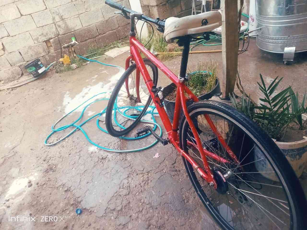 سلام عليكم
دراجه c700 لل بيع او مراوس


**إذا كنت صاحب هذا الإعلان وتريد حذفه لأي سبب، رجاءا أرسل رسالة إلى الدعم الفني**