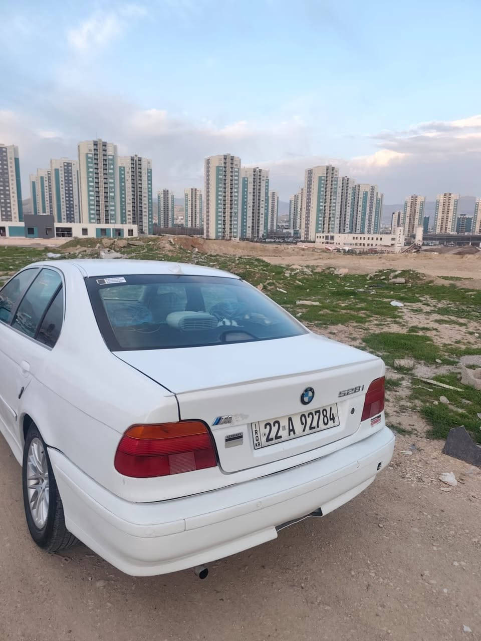 سلام عليكم بي ام صقر
حجم 528 مسكر 6 

سياره بسمي رقم اربيل 

موديل 1996

سياره حلوه جاهزه الشارع 

سياره بيهه نقص حداديه 

مصبوغه عام بيهه ضربه جاملغ خلفي 

سعرهه 65 بيهه مجال 

المكان واسط نعمانيه 

الستفسار خاص او رقم *********** 

تبريد عوزه غاز سنويه 2030 
او مراوس
