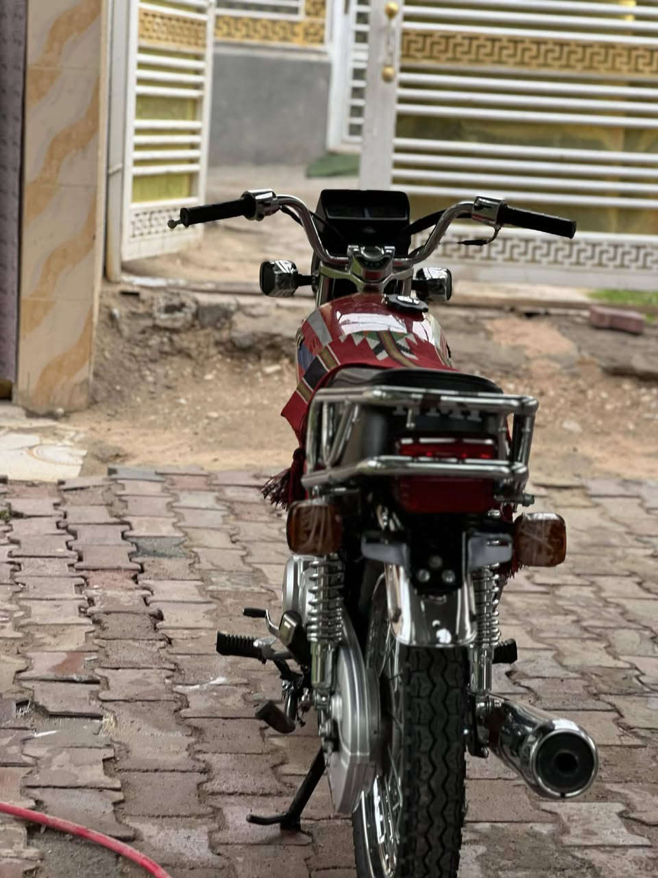 سلام عليكم اصلي للبيع ***********رقمي ما متواجد خااص
