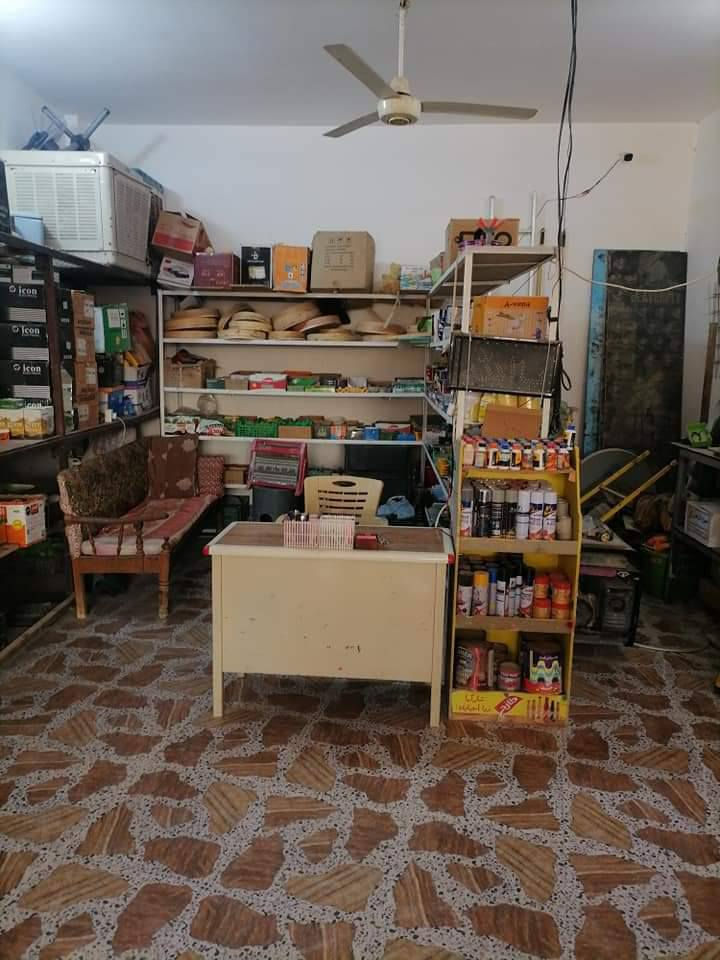 محل انشاىيه. وكهربائية كامل معروض للبيع وبسعر مناسب في الجغيفي الثانيه عمارة المعاضيد الاتصال  ***********
