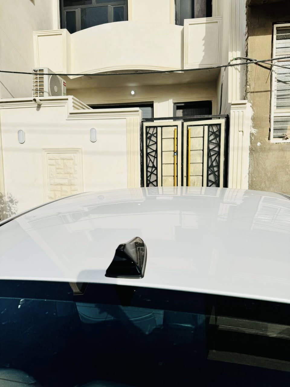 سلام عليكم فورتي ٢٠٢٣فول نص  كير حداديه تخم تاير سعر ١٤٥وبيها مجال بسيط جدا ومثل مموضح بسونار ***********
