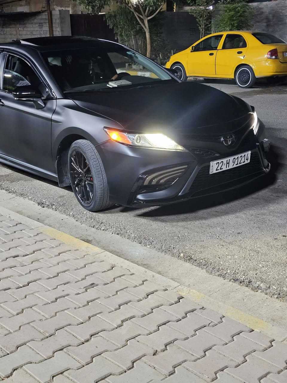 كامري موديل ٢٣ فول بلاك بلاص باسمي دفتر بانزين سعر ١٨٨بي مجال ***********
