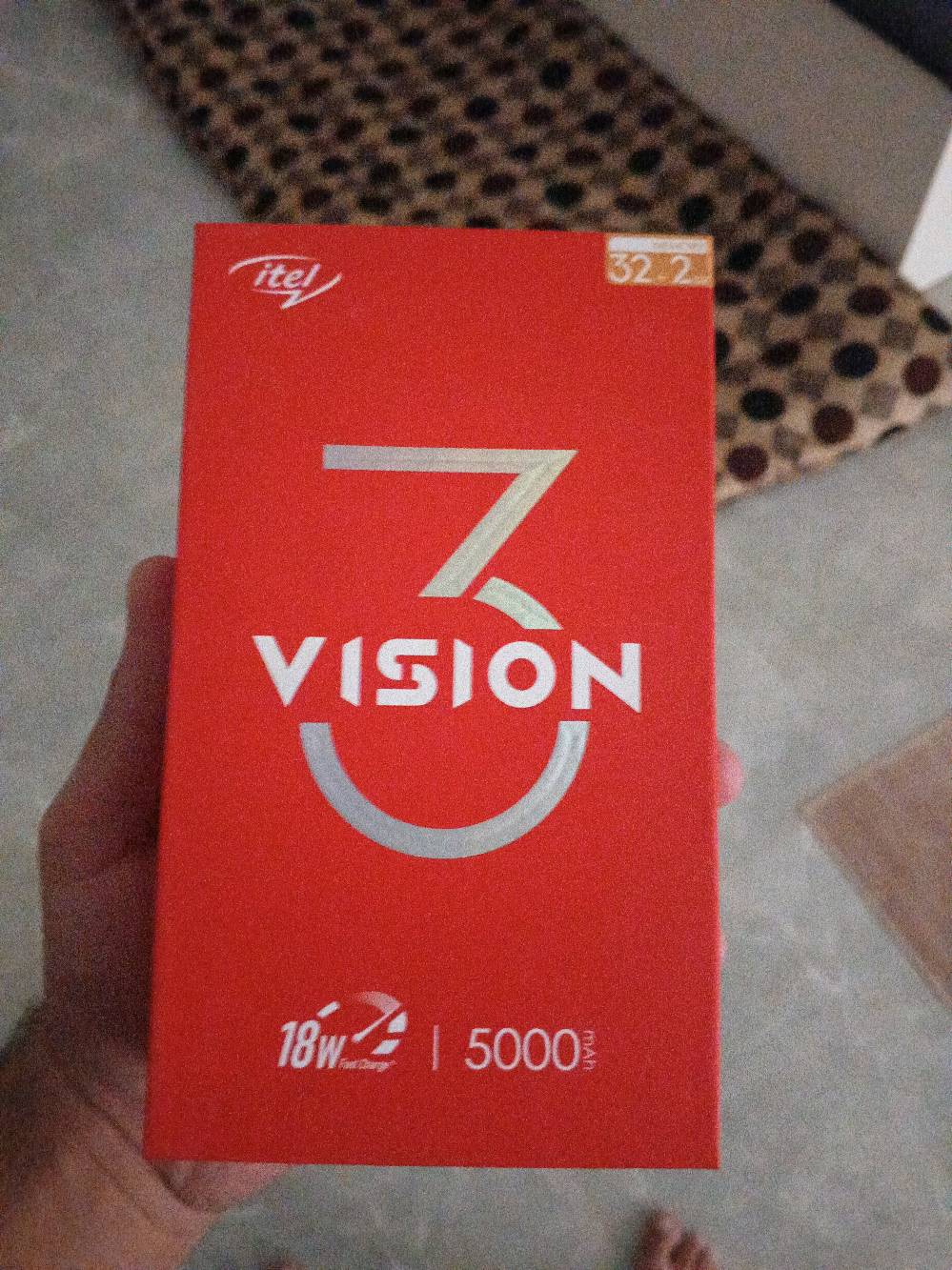 📱 للبيع هاتف itel Vision 3
بيع او مراوس 
✅ الذاكرة الداخلية: 32GB
✅ الرام: 2GB
✅ شاشة 6.6 بوصة HD+
✅ بطارية قوية 5000mAh
✅ شحن سريع 18W
✅ كاميرا خلفية مزدوجة 8MP AI
✅ بصمة إصبع + فتح القفل بالوجه
✅ يدعم شريحتين اتصال
✅ مناسب للاستخدام اليومي والتواصل والتصفح
📦 الجهاز اخو الجديد فقط مفتوح من الكارتون 
📩 للمراسلة والاستفسار على الخاص.
