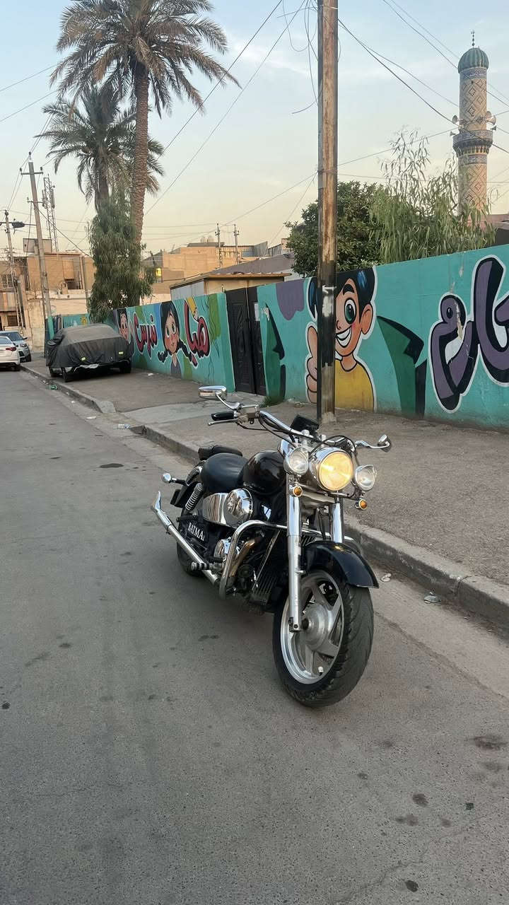 السلام عليكم 

هوندا شادو للبيع 
مرقم و كامل سنوية بأسمي 

الدراجة شوفت عينكم كامله نقصها الوحيد صفاحية يسرة والاشاره اليسرة واكفة 

السعر 24 وبيها مجال 
يجي وياها استرين چيكانو سعره 150 الف سعرة وحد 

مكاني بغداد المنصور 

لتواصل واتساب او اتصال 
***********
