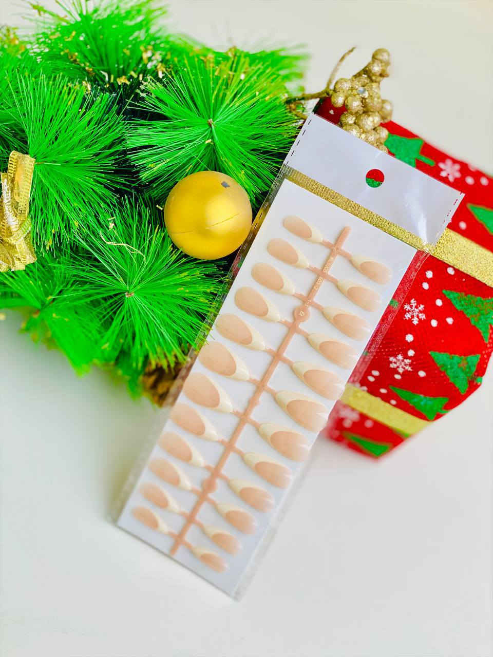 اظافر كورية ،،بديل الاكرلك شوفو النزاكة والاناقة 🕯🎀

تكدرين تتحكمين بل طول والدزاين🐻🎅

كوالتي كلش حلو الاوان لحمية ❄️

السيت يحتوي على 24 اظفر مع ستيكر لاسق 🎀

السعر 5 الاف


**إذا كنت صاحب هذا الإعلان وتريد حذفه لأي سبب، رجاءا أرسل رسالة إلى الدعم الفني**