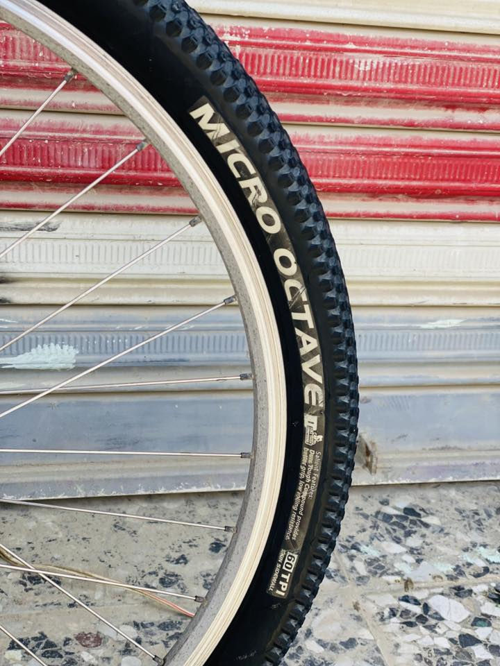 السلام عليكم
متاح
ميردا حجم 26
فول المنيوم
تايرات جبلي Ralson
المكينة الخلفية 9 سرع
المكينة الامامية3 سرع

ملاحضة يحتاجلة سيام بريكات وسيام للشفترات وبي نقص بدال امامي ويحتاج صجم للركبة
مكاني بغداد
متواجد ع الفيس


**إذا كنت صاحب هذا الإعلان وتريد حذفه لأي سبب، رجاءا أرسل رسالة إلى الدعم الفني**