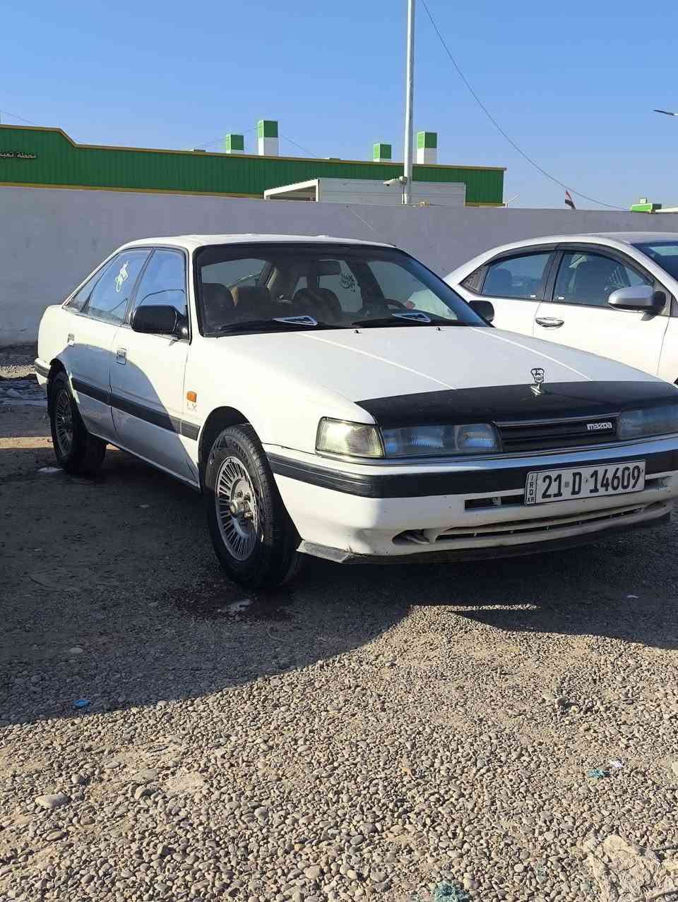 للبيع او المراوس
مازدة 1989 

بدون ضربه بدون اخياس 

صدر جديد 

تخم تاير 

رقم وسنويه جديد 

***********
