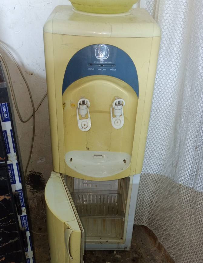 سلام عليكم غراض لبيع لمكان كميرة قرب جزيرة بغداد


**إذا كنت صاحب هذا الإعلان وتريد حذفه لأي سبب، رجاءا أرسل رسالة إلى الدعم الفني**