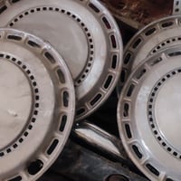 كبات كراون ٧٩ تكسي حجم ١٤ اصلي للاستفسار على الرقم ٠٧٧٠٦٨٤١٧٣٨