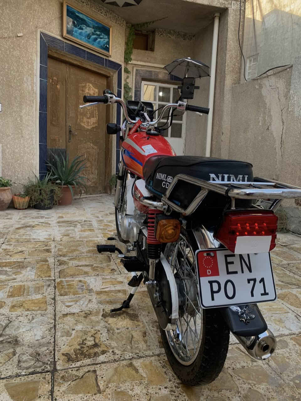 سلام عليكم دراجة نامه امتياز للبيع موديل 2024 ماشية ٩٠٠٠ زيرو بنسبه لموديله دراجة ممتعوبه دراجة بعدها خير مِہטּ الله عليه اكزوز شيرازي وهورن كوري اصلي دراجة مناقصه ايشي شغل واطلع غير نقص بسيط انو سيبايه جديده سيبايته مابيه شـჂ̤ بس مابيه قواعد تثبت السيبايه غير هل نقص ماكو اوراقه كامله شاصيه مدكوك كمرك ابيع او مراوس بتايكر موديل نضيف ماكو مشكله اهم شـჂ̤ نضيف. مكانه بغداد حي الخضراء اي استفسار *********** واتساب!
