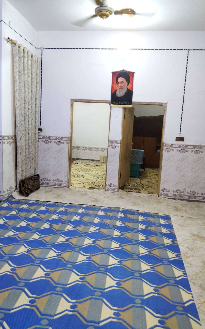 بيت للبيع حي ال علاوي
قريب على النفوس
مساحه 175
يحتوي على غرفتين وهول
وبراني قيد الانشاء
حمامات داخليه وخارجيه
الاستفسار/***********
واتساب /***********
