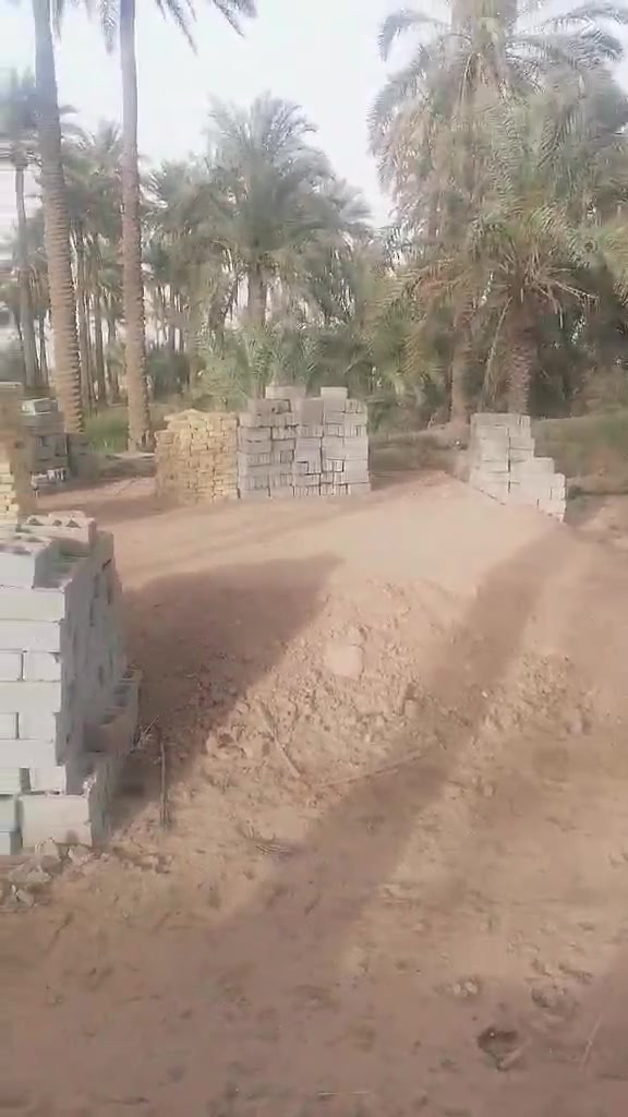 بلوك الف ونص للبيع وطابوق الف وربع المكان مشخاب طبر البراهيم ***********
