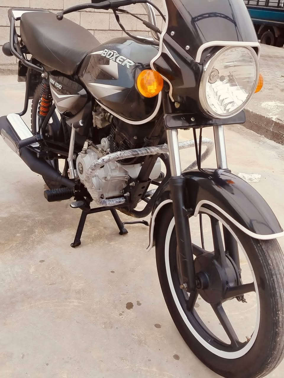 يا الله. سلام عليكم 🫡
دراجة بوكسر للبيع 

موديل //2022

لون اسود🖤. رقم ديالى تحويل ثاني يوم

العنوان//ديالى //بعقوبة//تقاطع القدس 

السعر خاصص او اتصال ع رقم

رقم الهاتف:/***********
